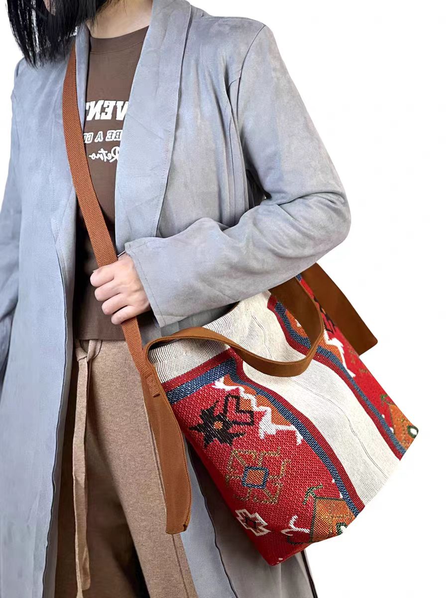กระเป๋าผู้หญิงหรูหรา Original  - Luxury Bags On Sales บทวิจารณ์และราคา