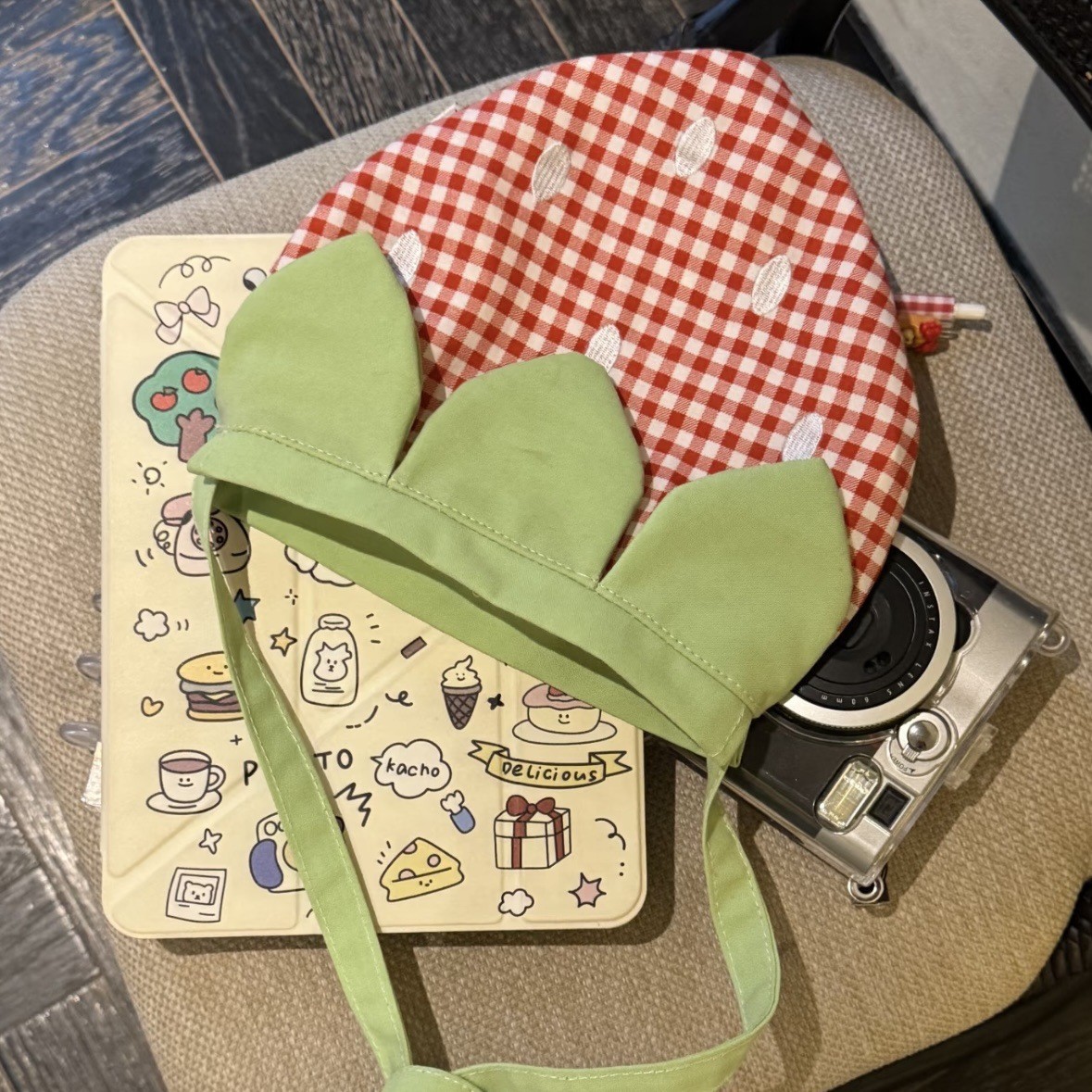 กระเป๋าสะพายไหล่สำหรับผู้หญิง  - Luxury Japanese Bags Brands บทวิจารณ์และราคา